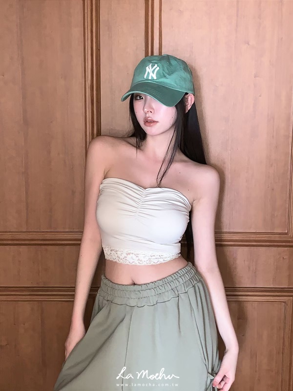 桃心領蕾絲鬆緊背心(罩杯可拆)